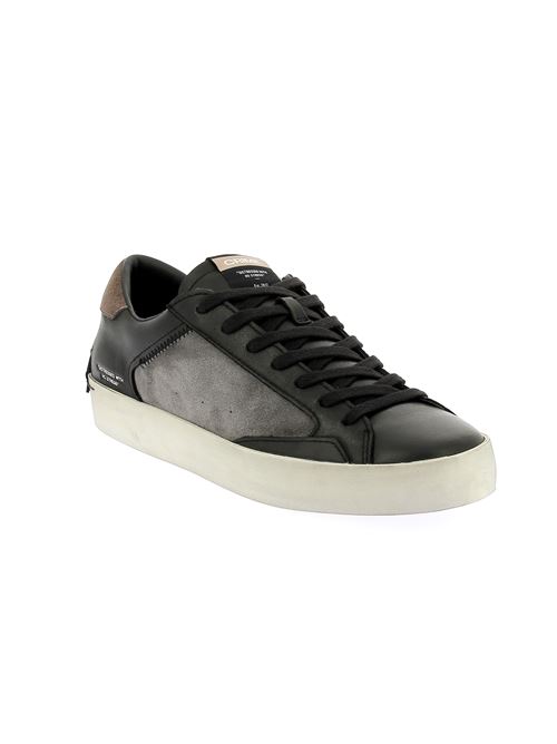 Distressed sneakers da uomo in pelle nera CRIME LONDON | 1800132